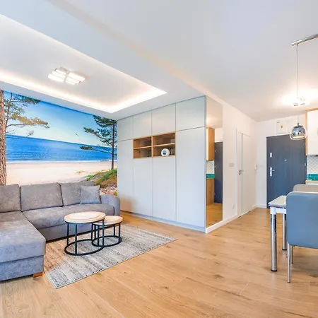 Gardenia, Sun & Snow *