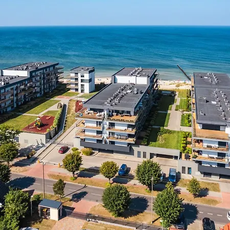 Gardenia, Sun & Snow