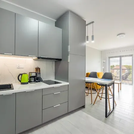 Gardenia, Sun & Snow