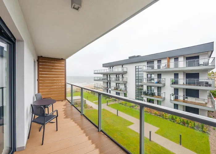 Gardenia, Sun & Snow