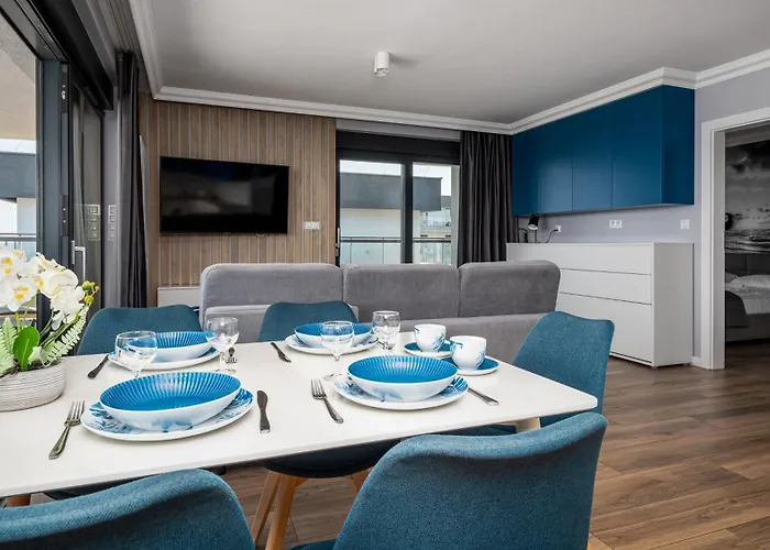 Gardenia, Sun & Snow *