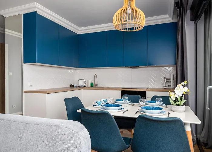 Gardenia, Sun & Snow