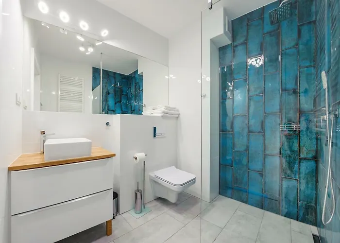 Gardenia, Sun & Snow *