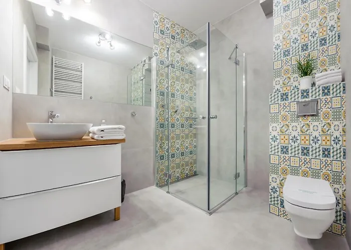 Gardenia, Sun & Snow Daire *